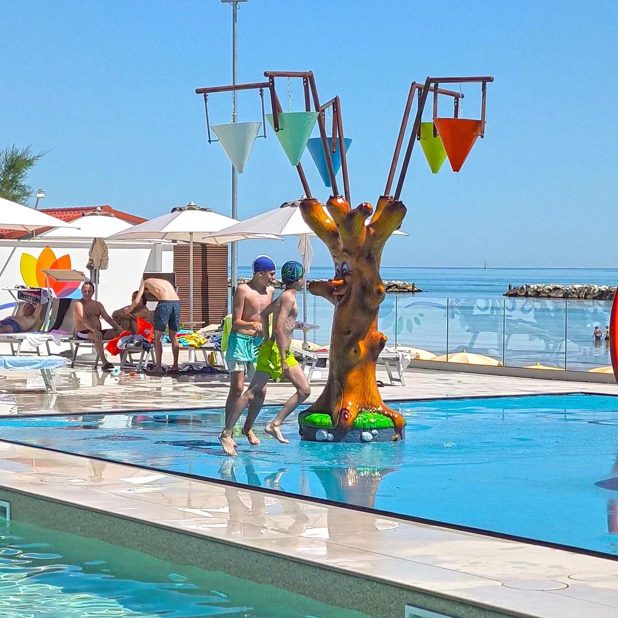 Girasole Eco Family Village * Marina Palmense